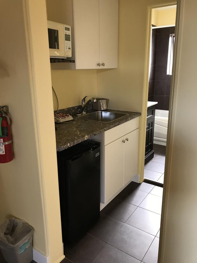 Port-O-Call Inn Nanaimo Ngoại thất bức ảnh