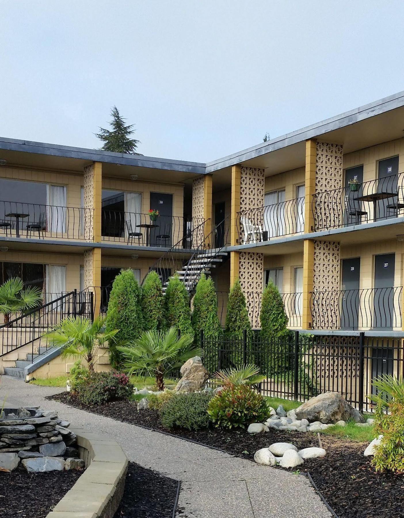 Port-O-Call Inn Nanaimo Ngoại thất bức ảnh