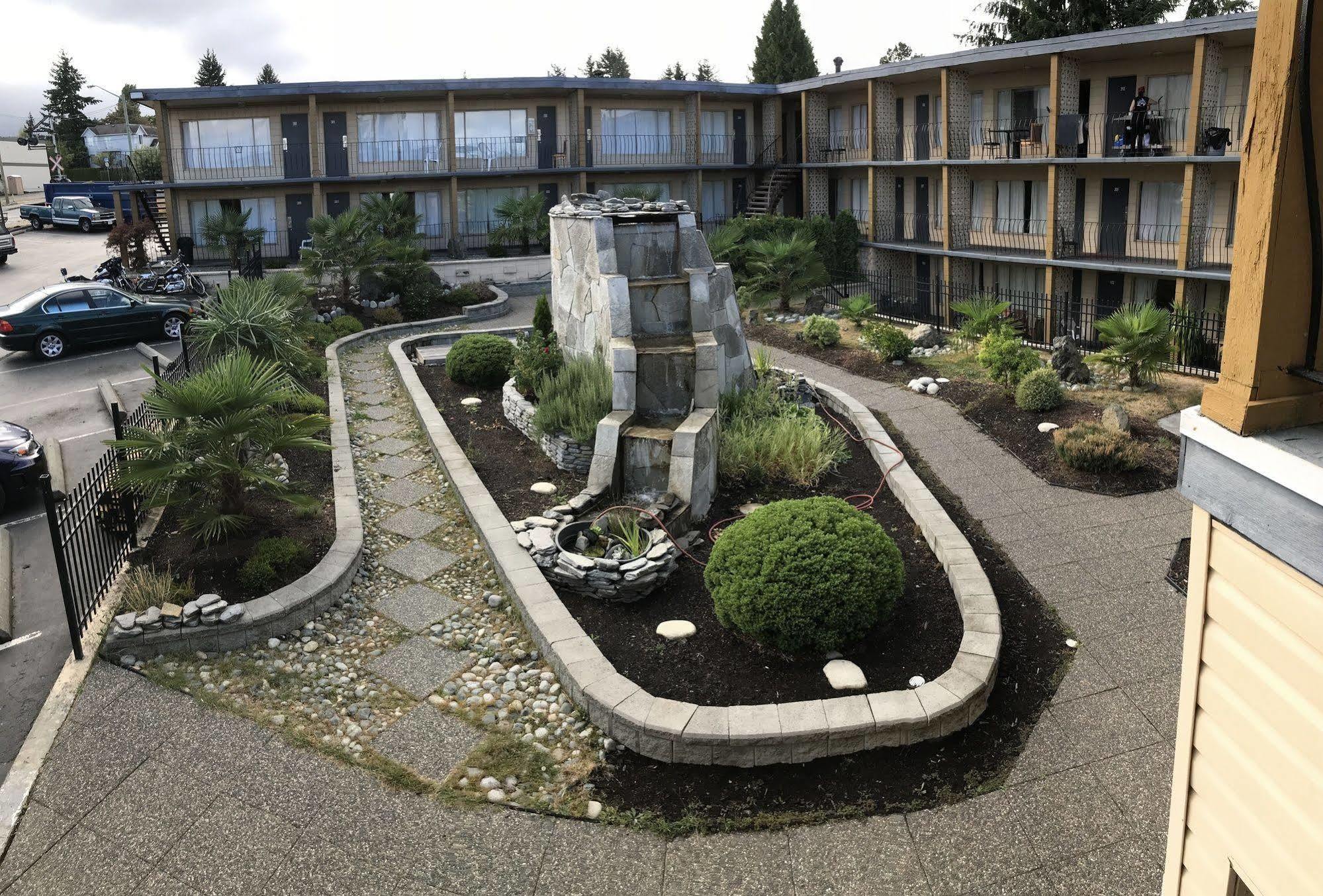 Port-O-Call Inn Nanaimo Ngoại thất bức ảnh